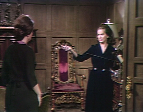 569 dark shadows mrs johnson liz