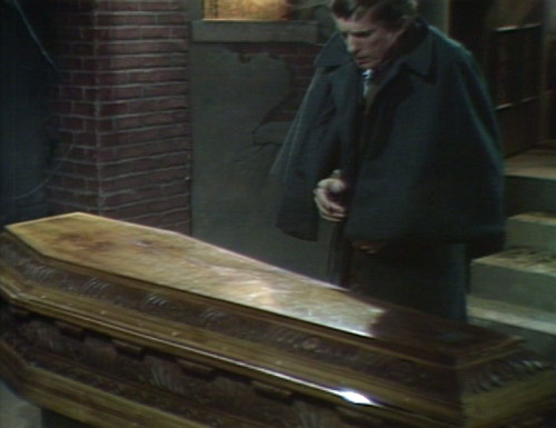 571 dark shadows barnabas coffin
