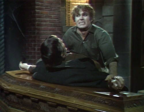 571 dark shadows barnabas tom coffin