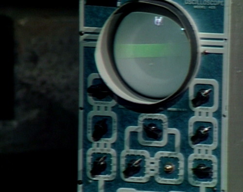 575 dark shadows oscilloscope