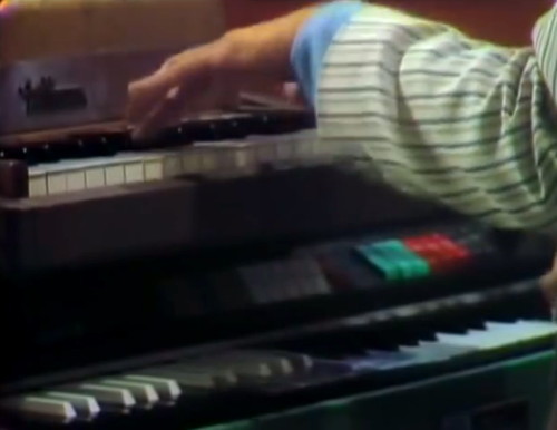 581 dark shadows doors keyboards