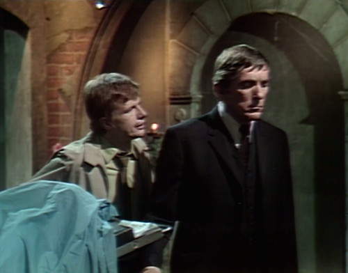 583 dark shadows willie barnabas adjust