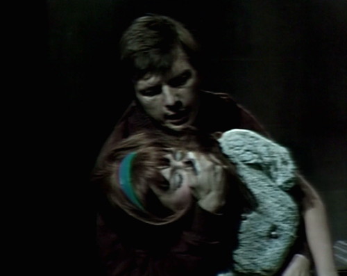 587 dark shadows willie maggie chloroform