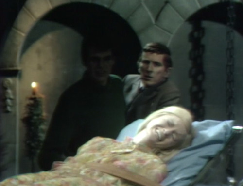 592 dark shadows carolyn adam experiment