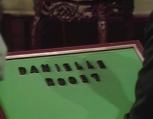 596 dark shadows danielle roget magnetic