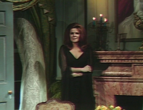 597 dark shadows eve alive