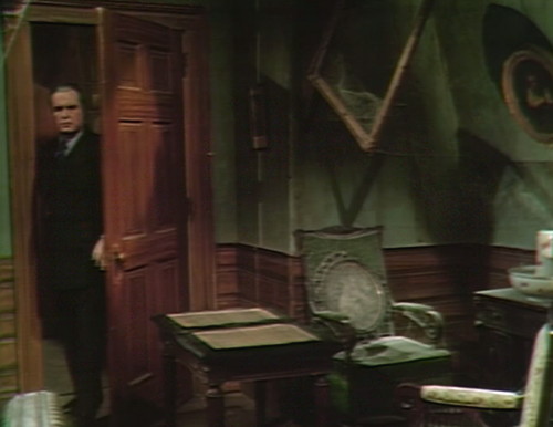 598 dark shadows stokes door