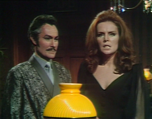 600 dark shadows nicholas eve rage