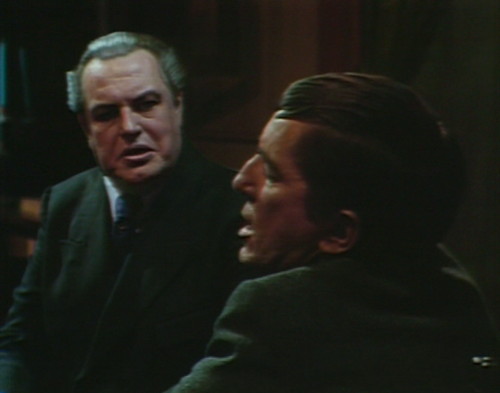 600 dark shadows stokes barnabas seance