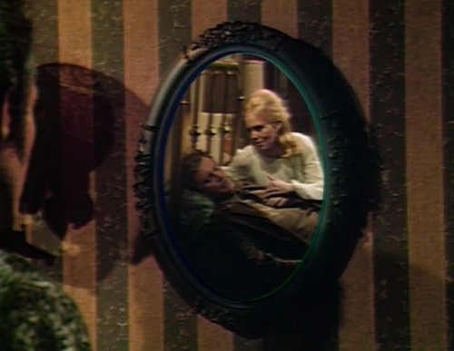 602 dark shadows nicholas mirror