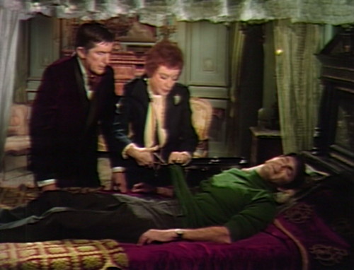 607 dark shadows barnabas julia joe hell yeah