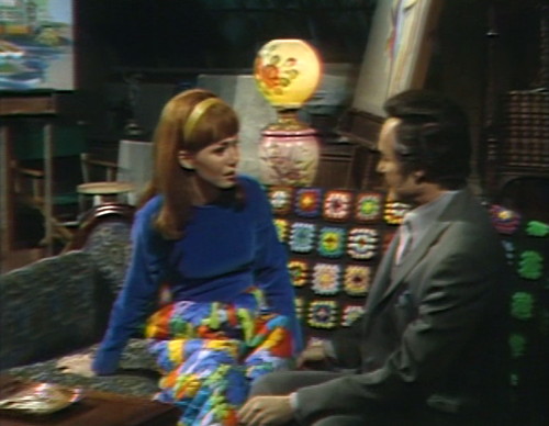 611 dark shadows maggie nicholas skirt afghan 2