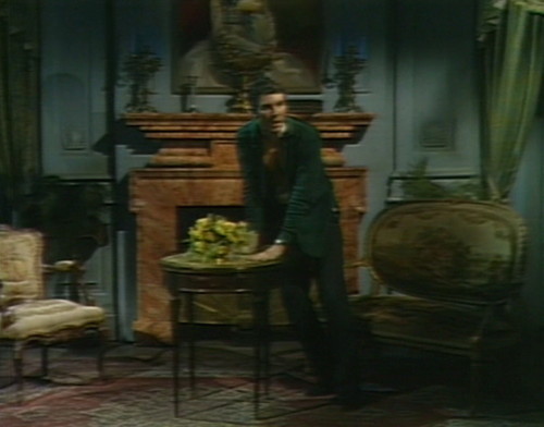 613 dark shadows joe up