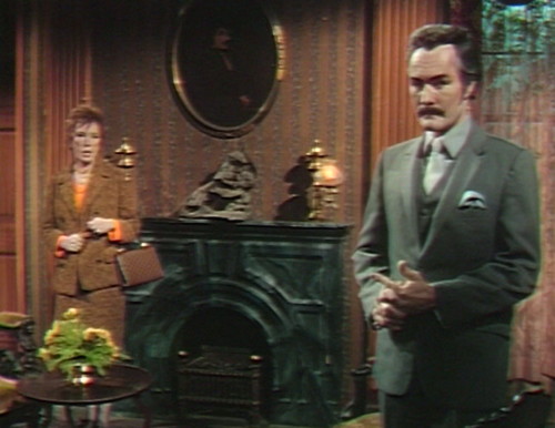 619 dark shadows julia nicholas plan