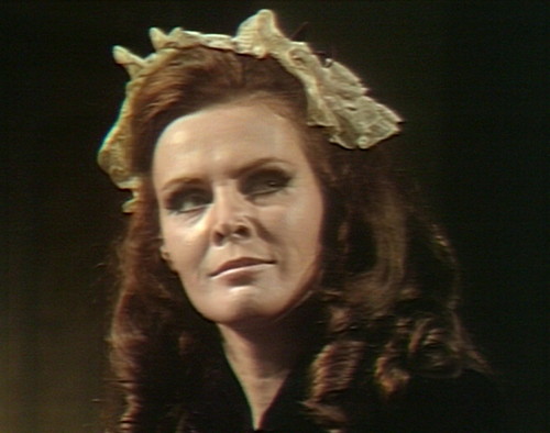 623 dark shadows eve performance