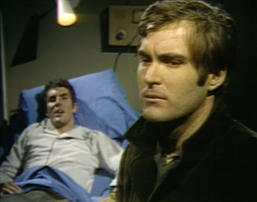 627 dark shadows joe chris sister