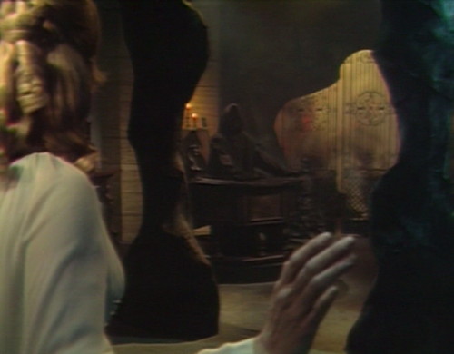 628 dark shadows angelique diabolos desk