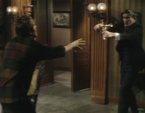 631 dark shadows tom barnabas cross