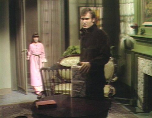 632 dark shadows amy chris young set