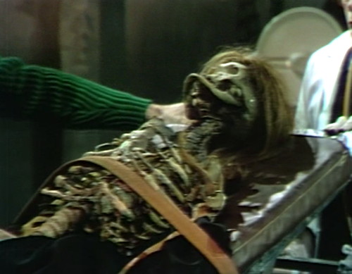 633 dark shadows eve skeleton