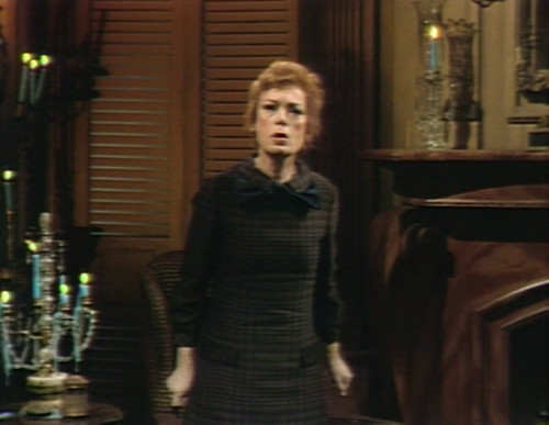 635 dark shadows julia pacing