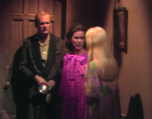 644 dark shadows roger liz carolyn feeling