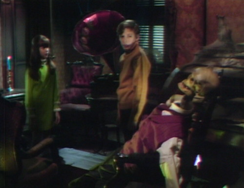 646 dark shadows amy david quentin burial