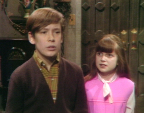 647 dark shadows david amy executive