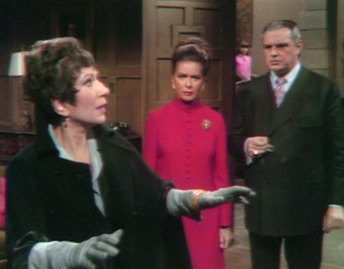 648 dark shadows findley liz stokes hands