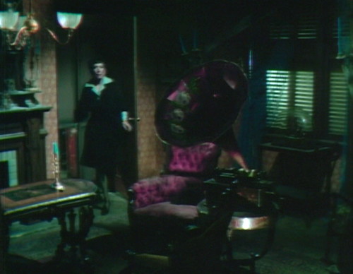 648 dark shadows findley step