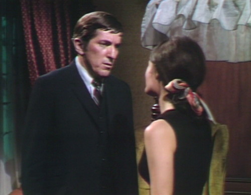 650 dark shadows barnabas vicki plan