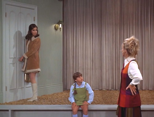 time travel 5 mtm apartment