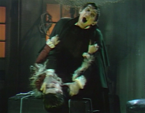 663 dark shadows barnabas hooker fangs