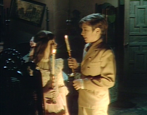 668 dark shadows amy david clothes