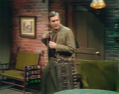 670 dark shadows chris coat