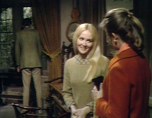 674 dark shadows chris carolyn donna window