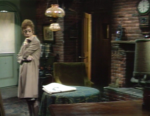 675 dark shadows julia unbothered