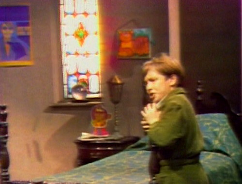 680 dark shadows david dog cat