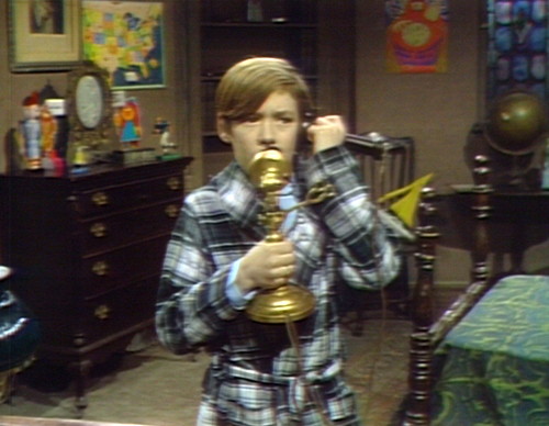 680 dark shadows david telephone