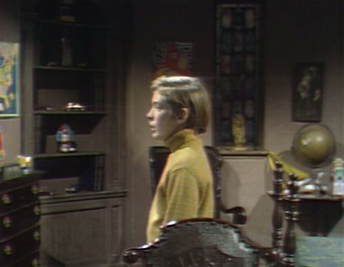 681 dark shadows david alone
