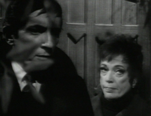 683 dark shadows barnabas julia turning point