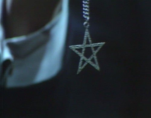 684 dark shadows pentagram