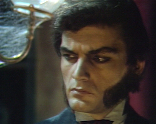 684 dark shadows quentin glare