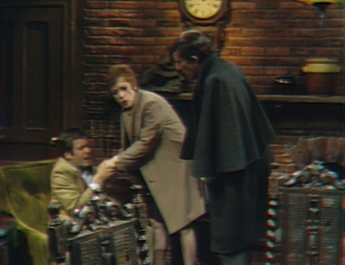 687 dark shadows chris julia barnabas hurry