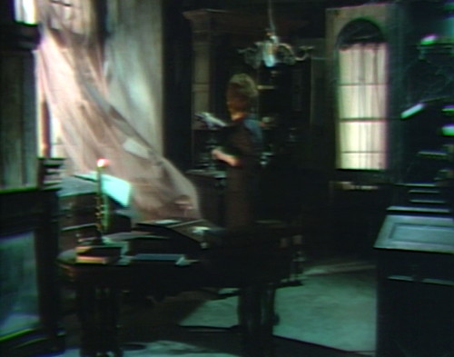 687 dark shadows julia ghost