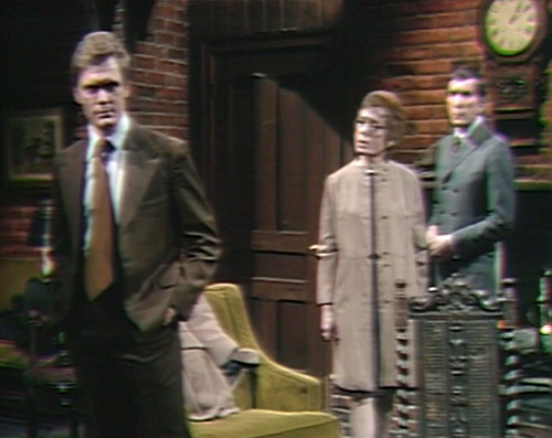 688 dark shadows ned julia barnabas clock