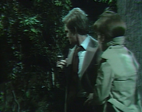 688 dark shadows ned maggie gun