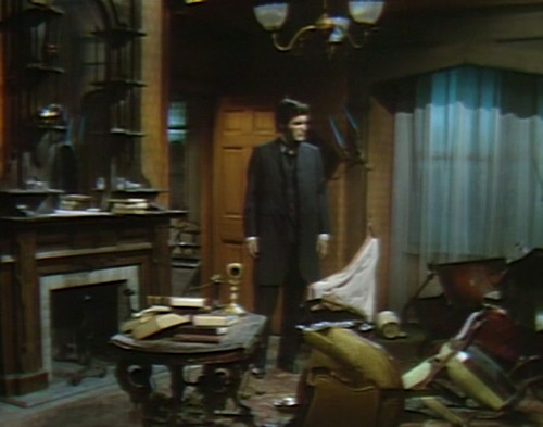 709 dark shadows quentin shambles