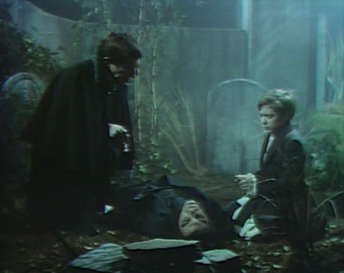 725 dark shadows barnabas quentin jamison grave