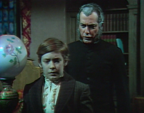 727 dark shadows jamison trask bark